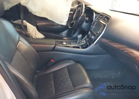 2017 Nissan Maxima 3.5 Platinum из США, поврежденный, VIN 1N4AA6AP0HC394728